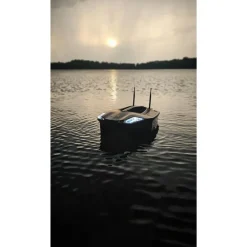 Bateau Amorceur Carp Royal Tolson Cr-X