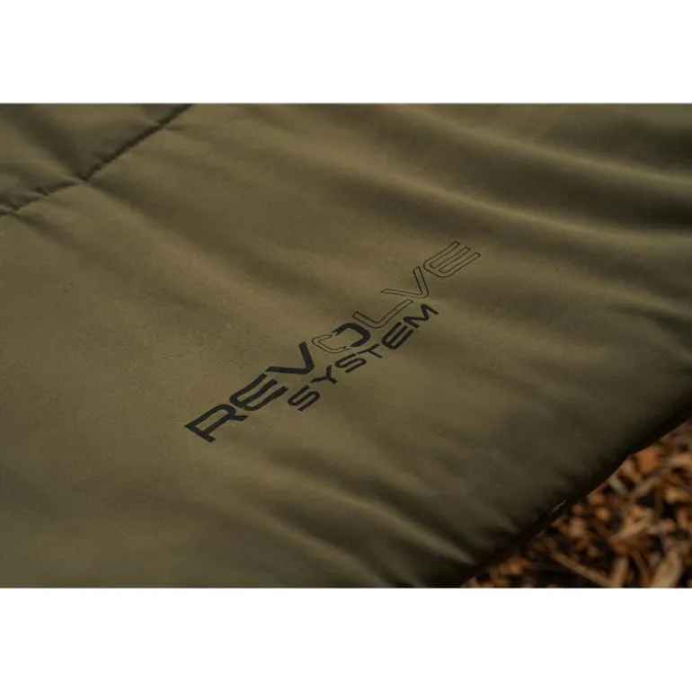 Bedchair Avid Carp Revolve System