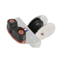 Pike n Bass Equipements Bateau & Annexe^Davier Arriere Pike'n Bass Ouvert Avec Taquet