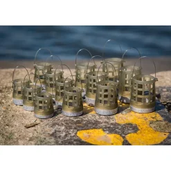 Feeder Fox Matrix Plastic Bottom Weighted Feeders