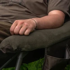 Avid Carp Bivouac^Level Chair Benchmark Ultra Cozy Chair