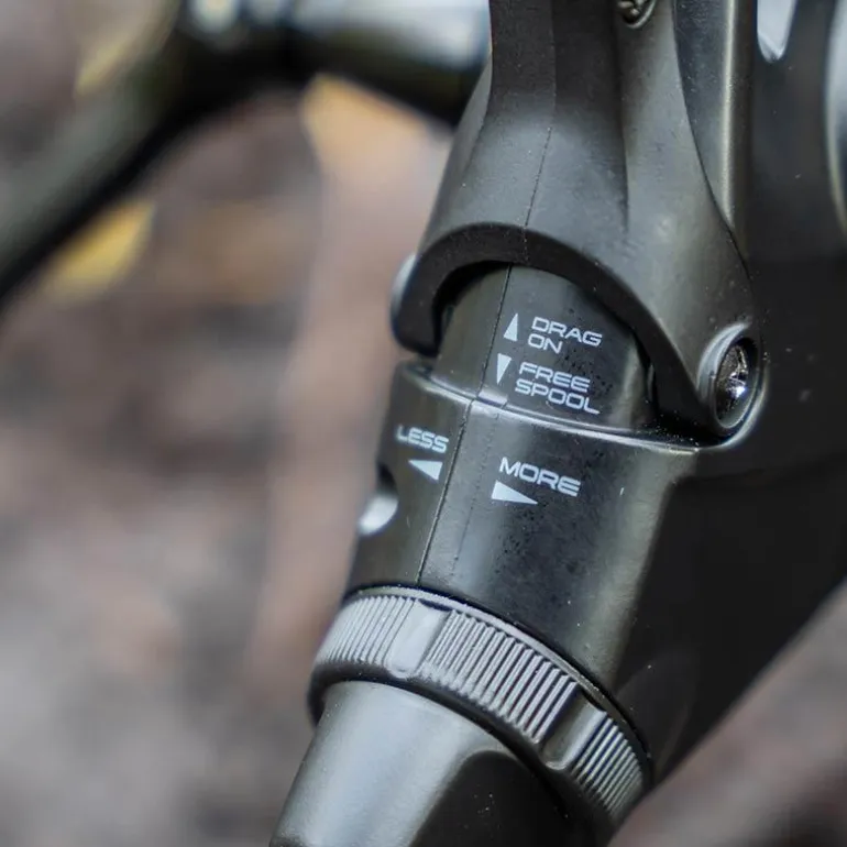 Moulinet Carpe Débrayable Avid Carp Revolve Fs