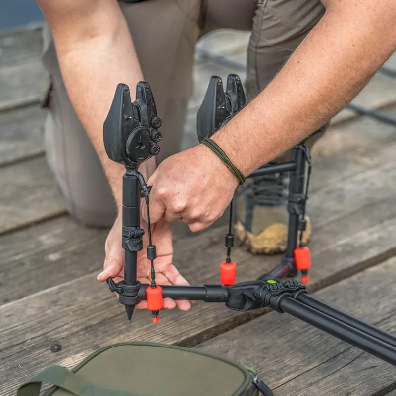 Avid Carp Rod Pods – Supports^Rod Pod Revolve Super Low Pod