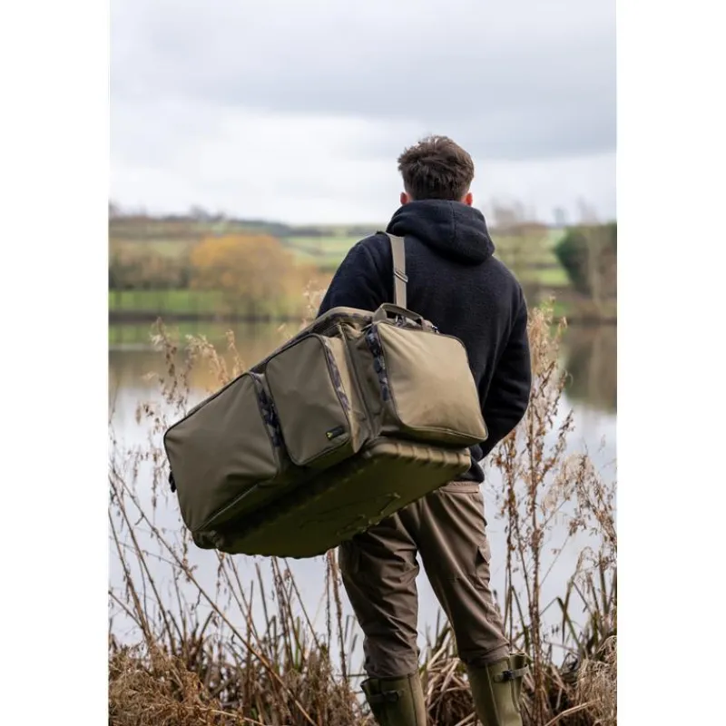 Avid Carp Bagagerie Carpe^Sac Carryall Rvs Deluxe Hard-Top Carryall